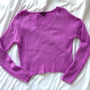 Lilac V Crop Sweater